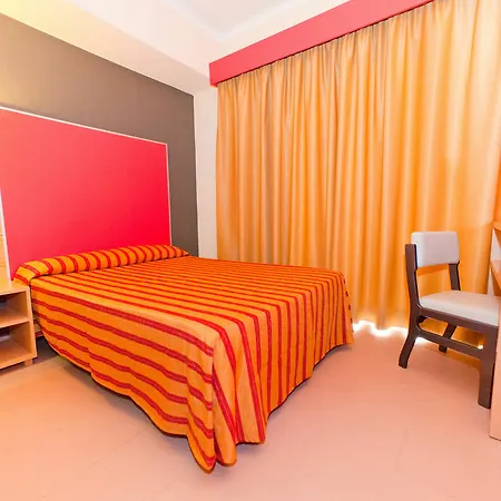 Hotel The Red By Ibiza Feeling - Adults Only 2*
