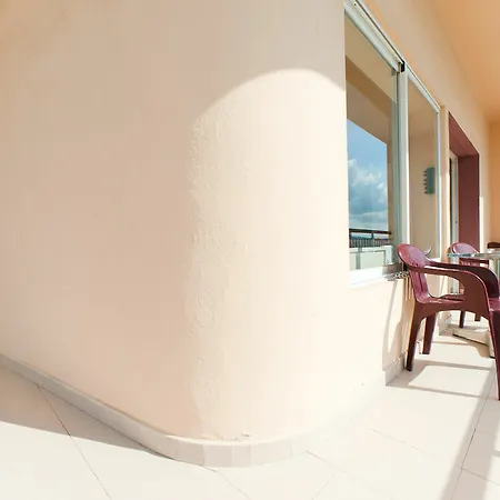 The Red By Ibiza Feeling - Adults Only Hotel 2*