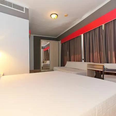 Hotel The Red By Ibiza Feeling - Adults Only 2*